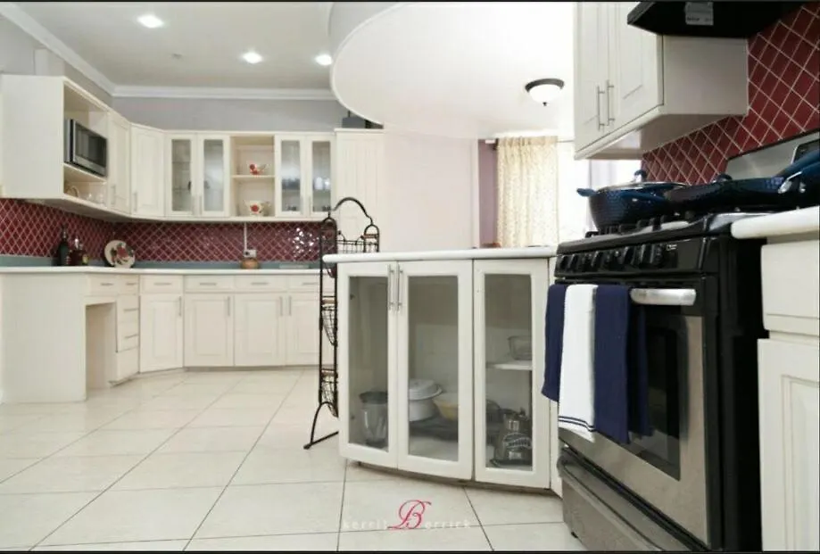 Serenity Villa Κίνγκστον 0*,  Τζαμάικα